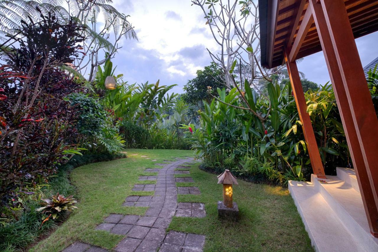 Villa Tegal Tis Ubud Паянган Экстерьер фото
